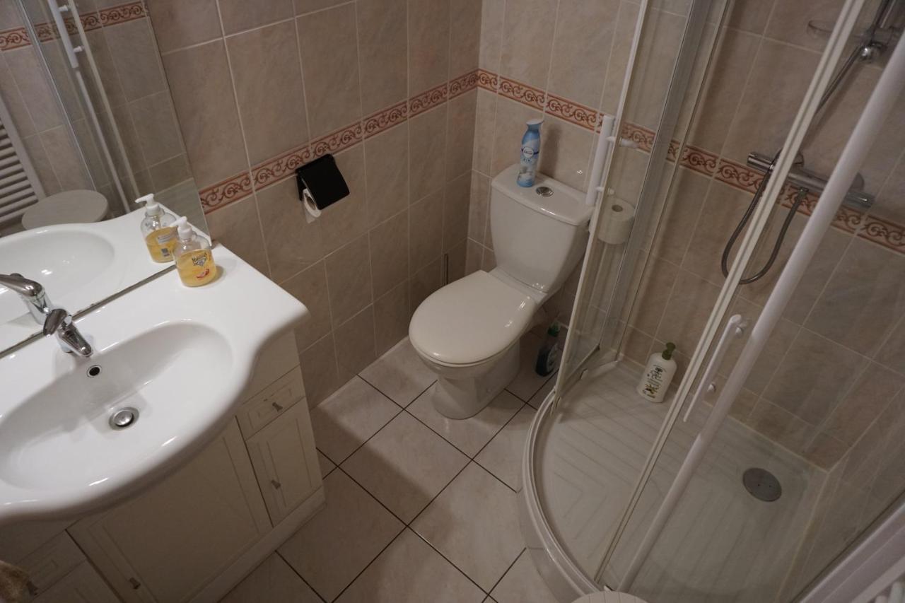 Chambre d'hôtes Douarnenez - Kerioret Izella Kerlaz Buitenkant foto
